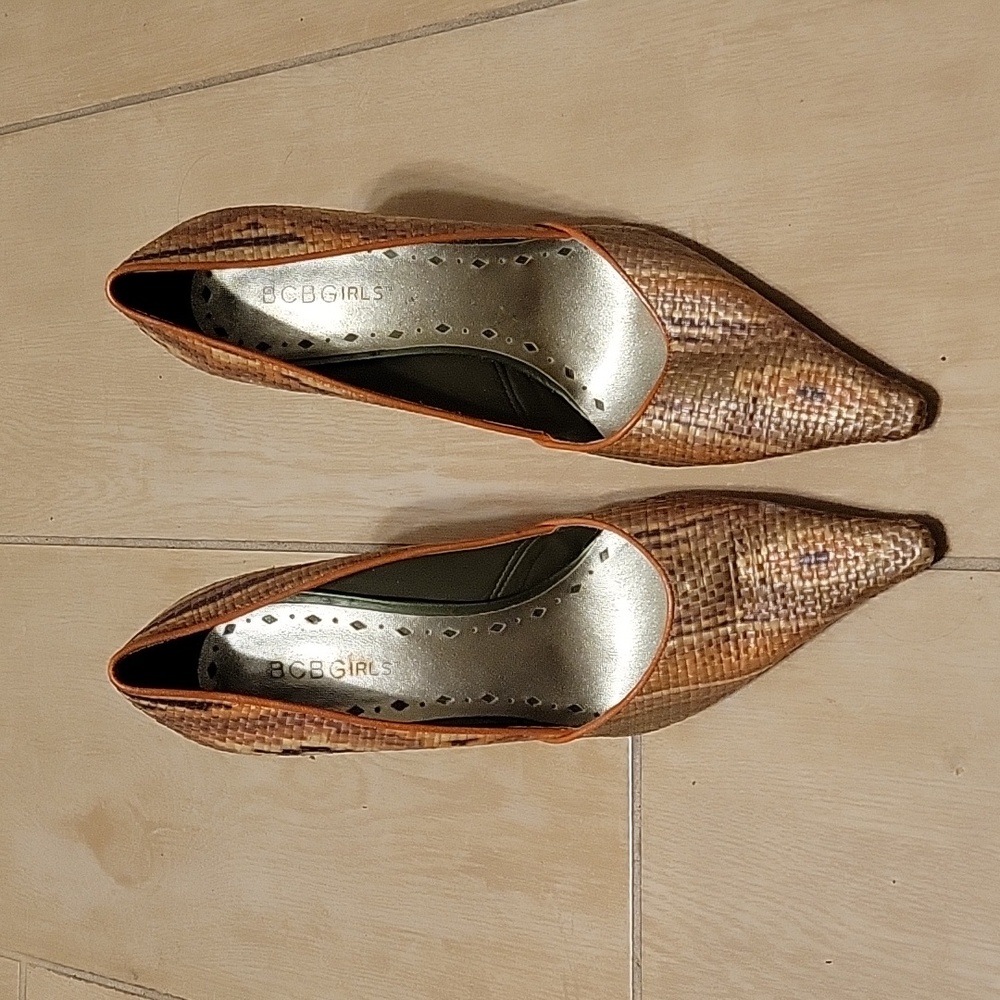 BCBG Stylish Heels 👠